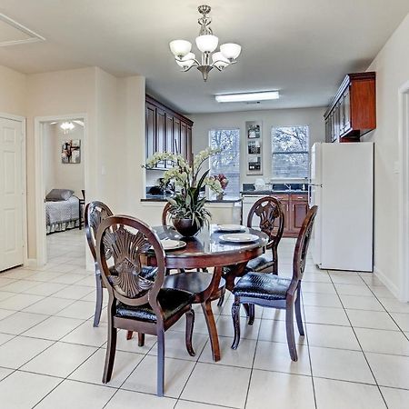 יוסטון Villa Laverne 3 Bedroom Suite Furnished Condos מראה חיצוני תמונה